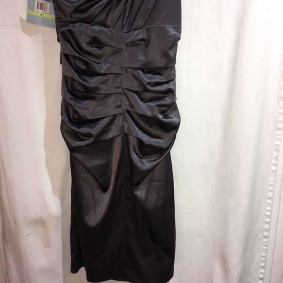 SUZI CHIN one shoulder ruched dress Sz 4 gray satin New - Picture 7 of 7